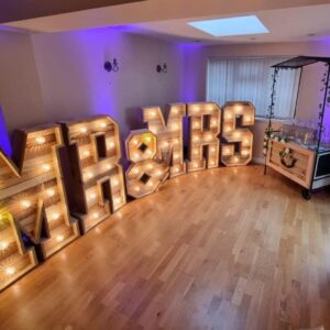 Mr and Mrs Rustic Letters